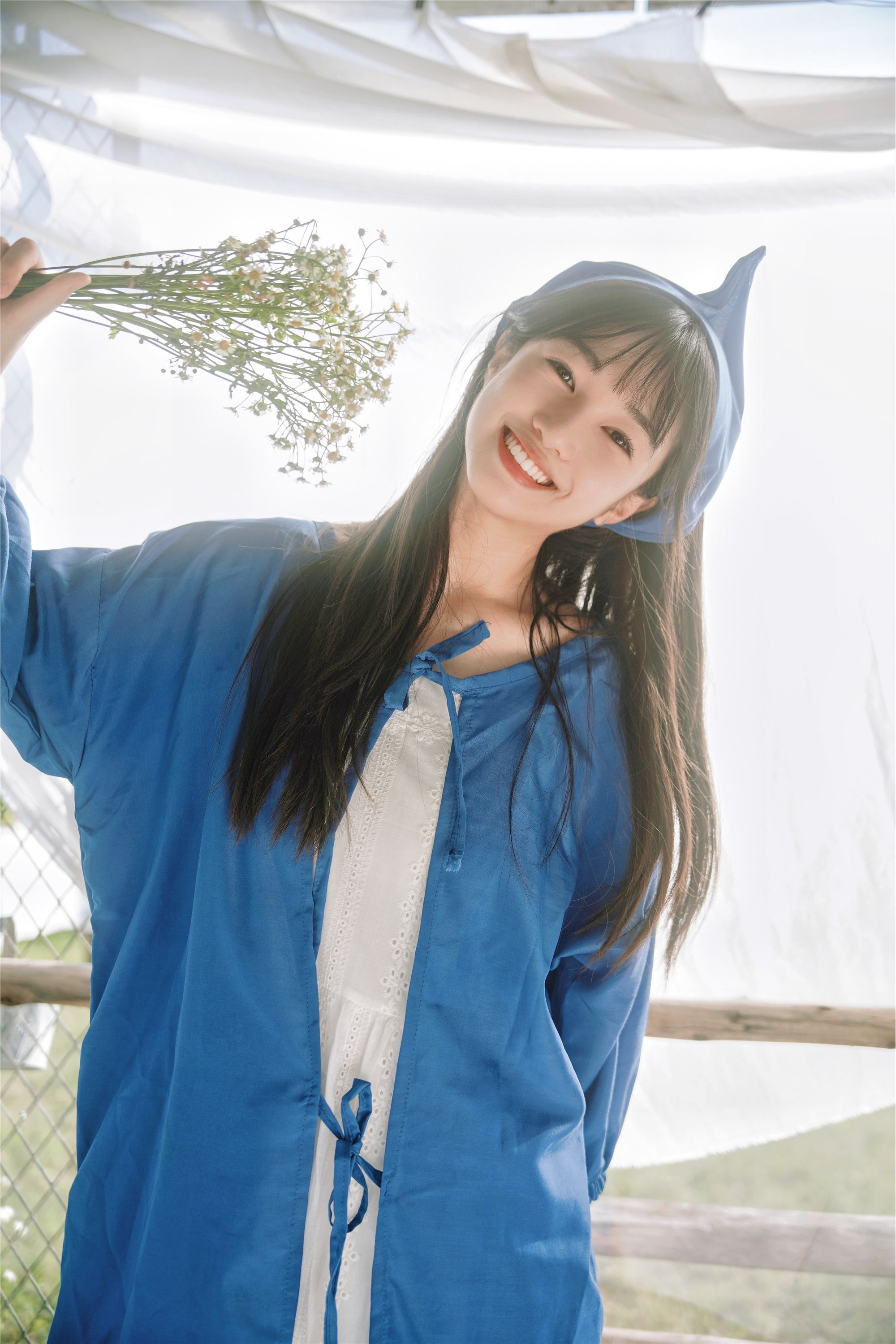 YITUYU艺图语 2025.01.08 田园暮歌，花裙少女之韵 巨大王